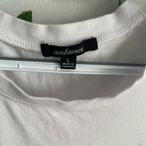 White Womens Tee. Size: L 95% Cotton 5% Spandex